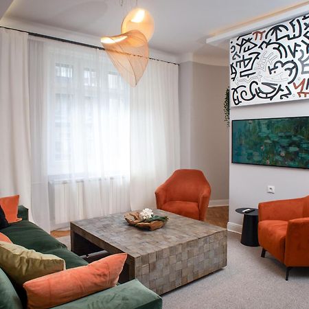 Pop'S Apartments Belgrado Buitenkant foto